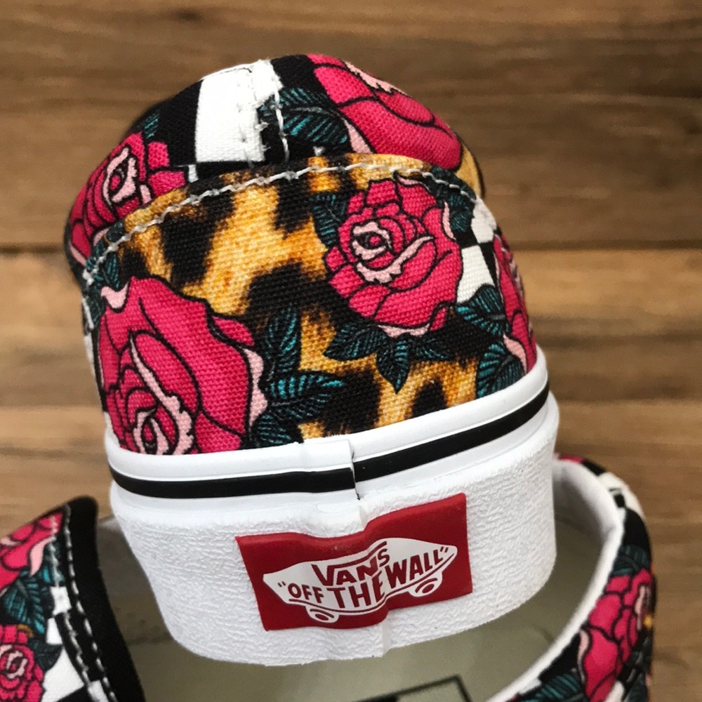 VANS CLASSIC SLIP ON BRAND NEW - Picture 6 of 15